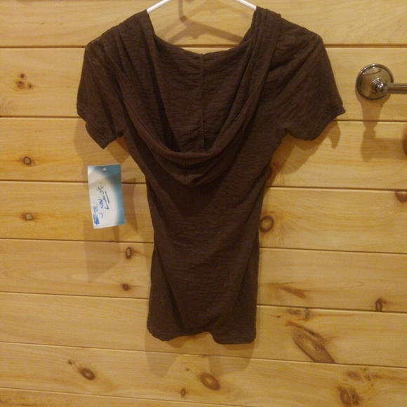 Women's Brown Graphic Tap Hoodie Shirt - Picture 2 of 9